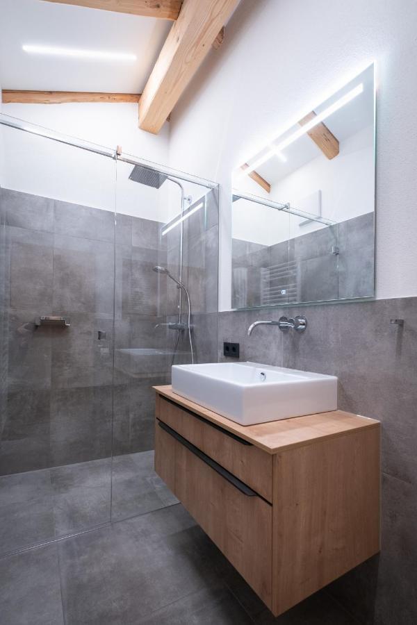 Haus Schoenwies Apartamento *