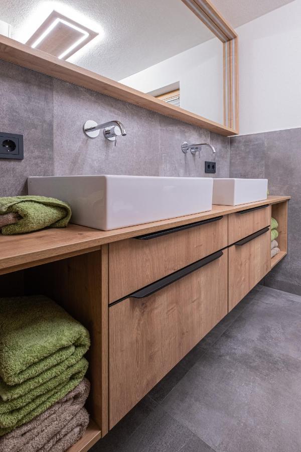 Haus Schoenwies Apartamento *